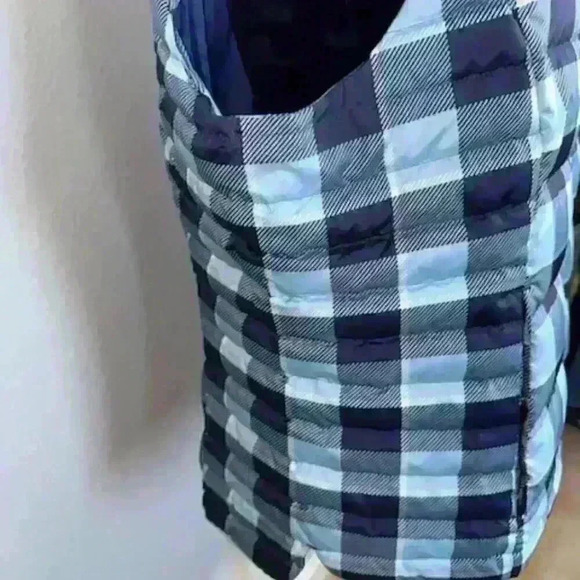 Lands' End Women's Plus Size Down Puffer Vest - Picture 3 of 6